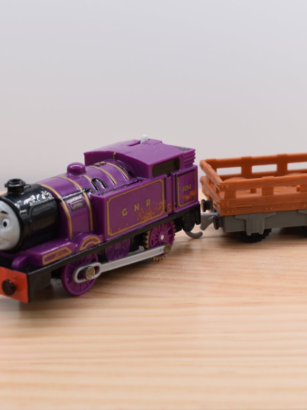 Ryan GNR 1014 w/ Cargo Car Trackmaster Motorized Engine Train Thomas & Friends